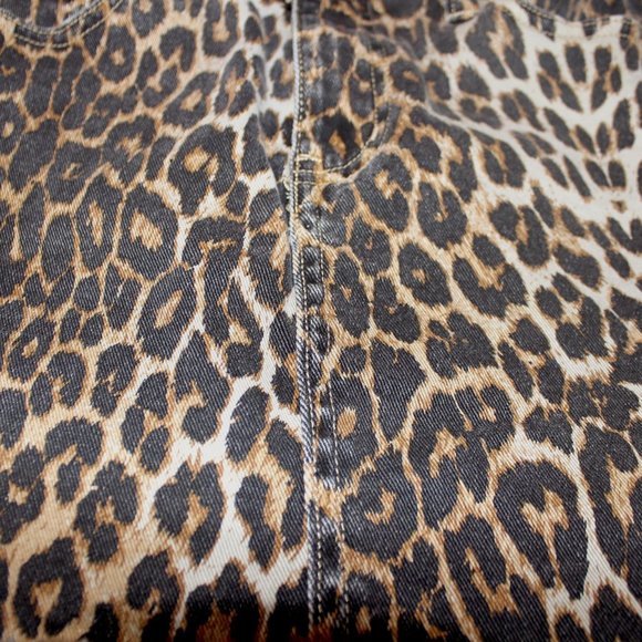 Angel Kiss Denim Leopard Print Mini Skirt - Picture 3 of 4